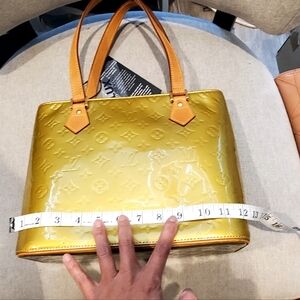 Louis Vuitton Gold  Vernis Tote